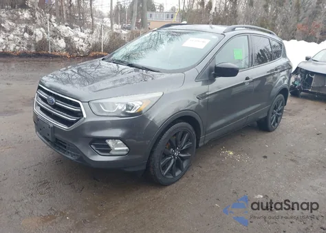 2017 Ford Escape Se from USA, damaged, VIN 1FMCU9GD7HUD32354